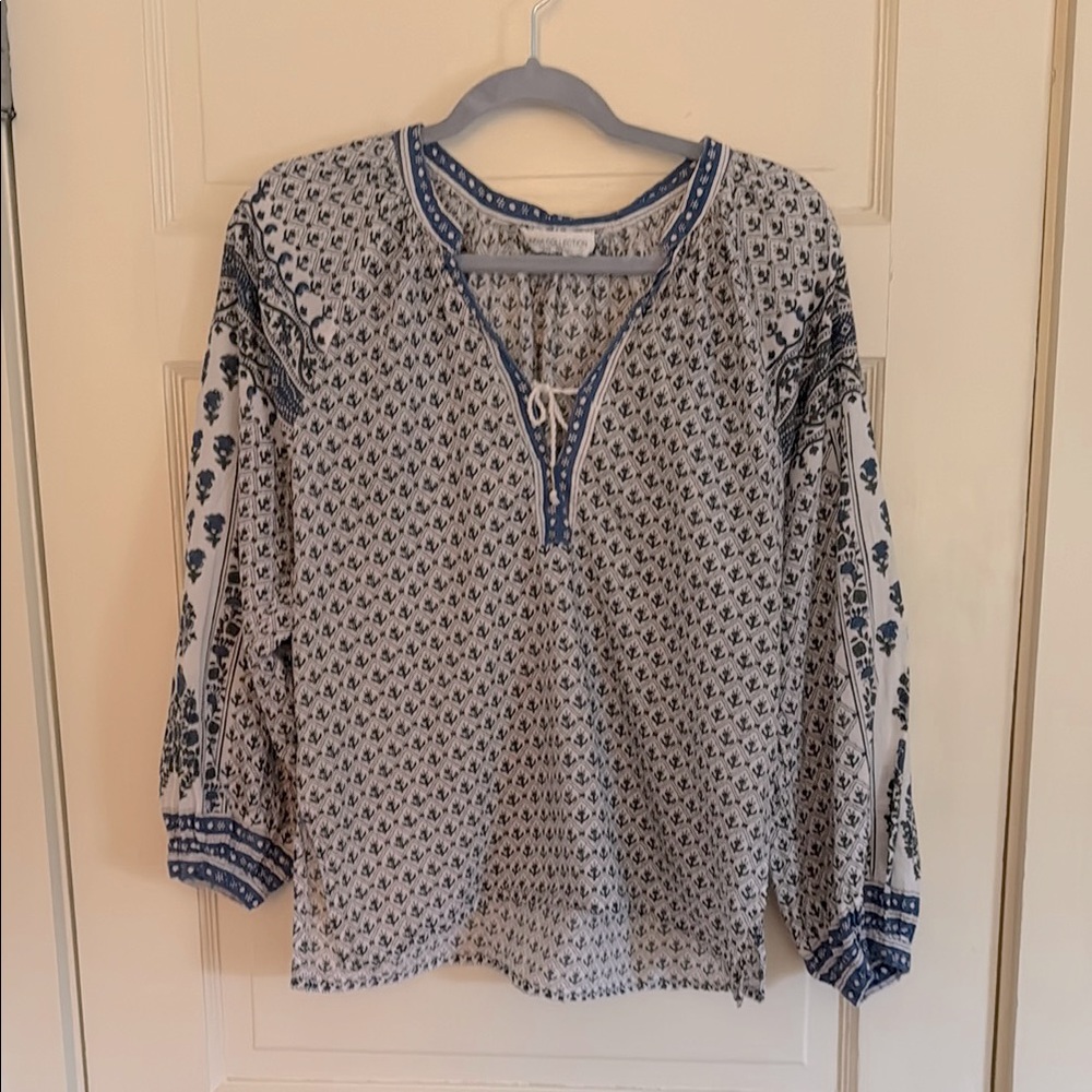 Blue and White Women's Top